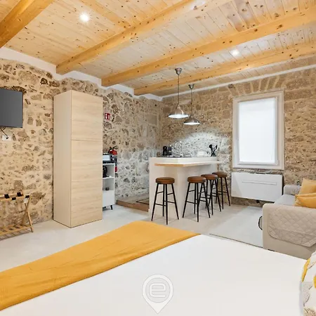 Estay - Estrella De Mar Апартаменты *